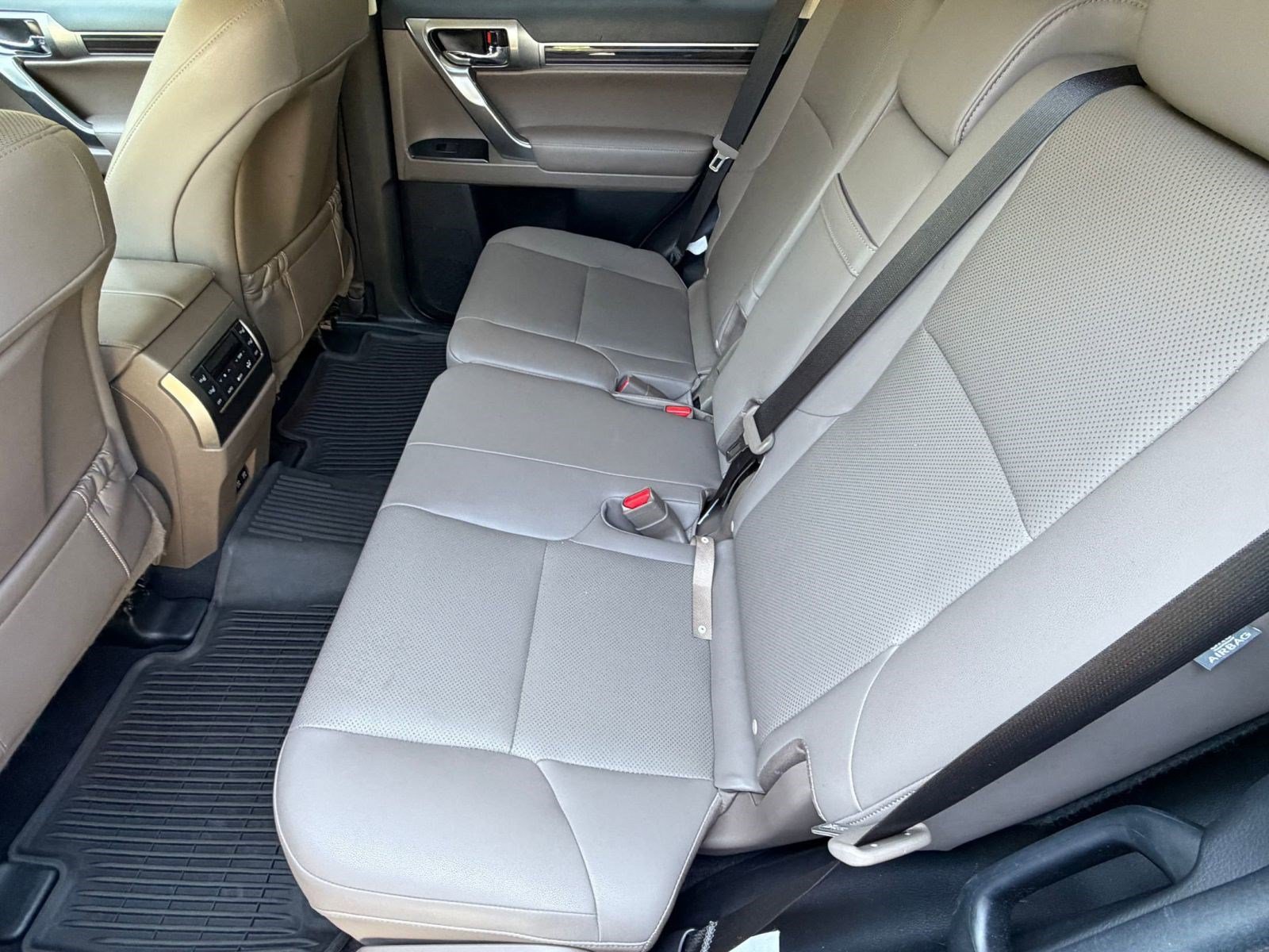 Used 2023 Lexus GX 460 Premium w/ Premium Package AWD/4WD image 23