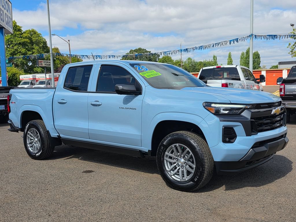 Used 2025 Chevrolet Colorado LT w/ LT Convenience Package AWD/4WD image 26