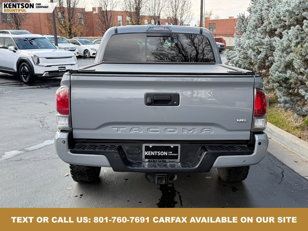 Used 2021 Toyota Tacoma TRD Off-Road image 7