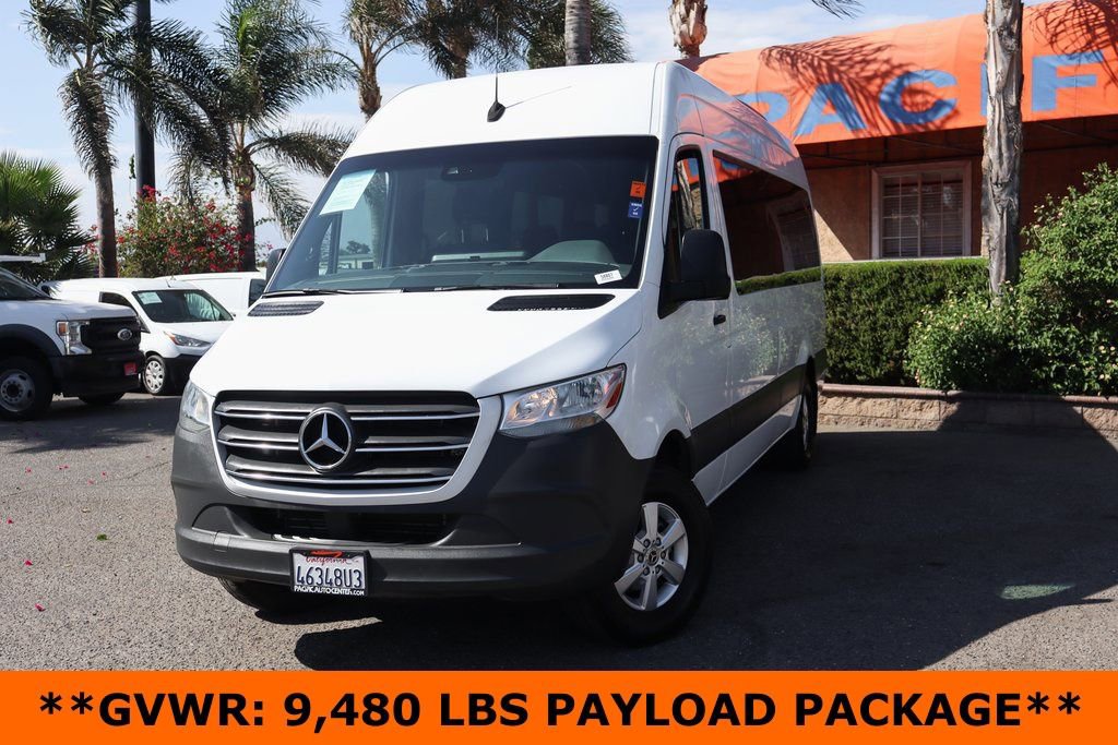 Used 2019 Mercedes-Benz Sprinter 2500 image 4
