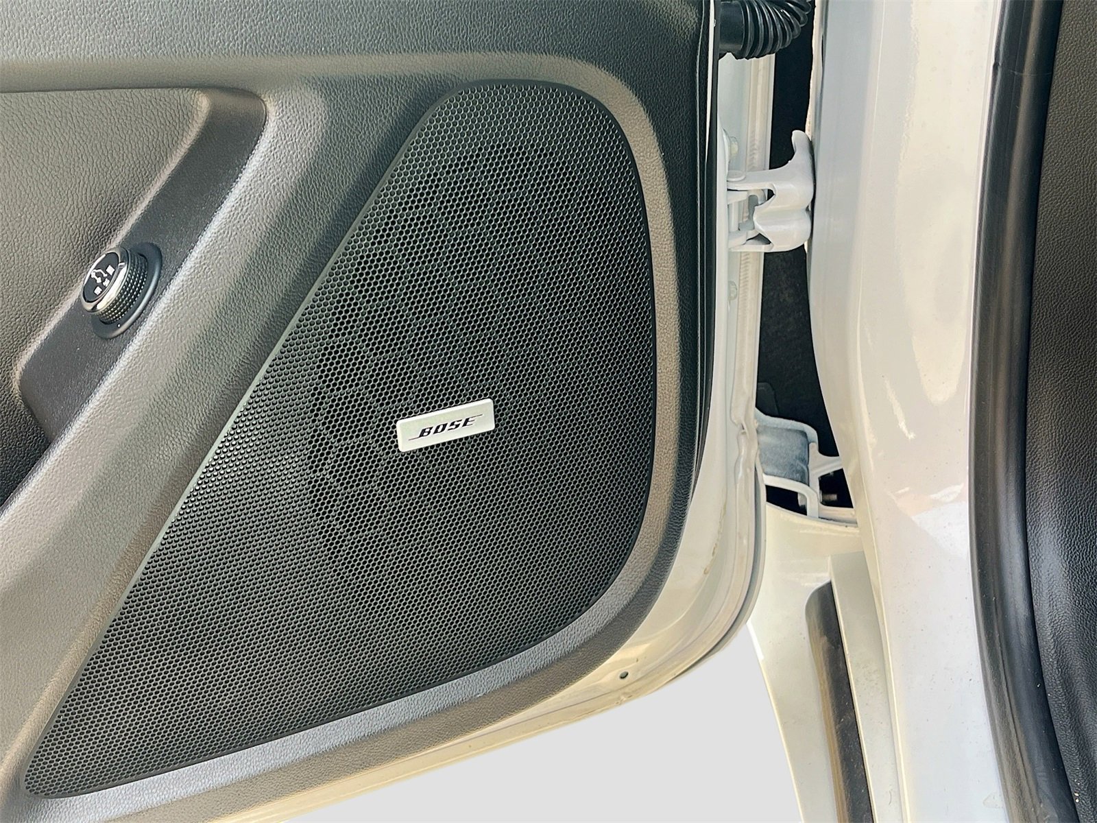 Used 2023 Chevrolet Traverse Premier w/ LPO, Floor Liner Package image 19