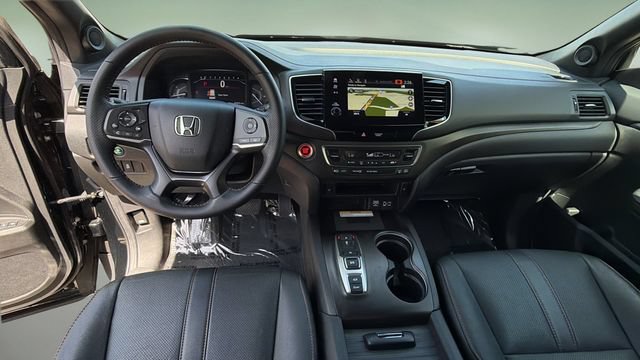 Used 2023 Honda Passport TrailSport image 17