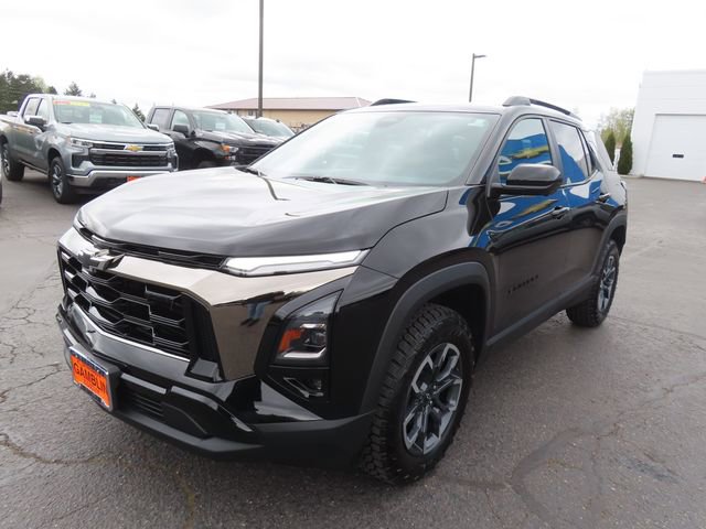 Used 2025 Chevrolet Equinox ACTIV w/ Safety and Technology Package AWD/4WD image 3