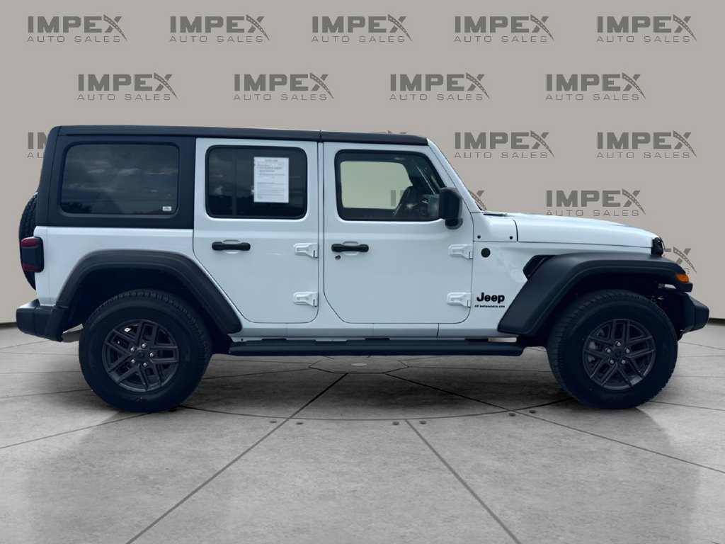 Used 2025 Jeep Wrangler Unlimited Sport AWD/4WD image 6