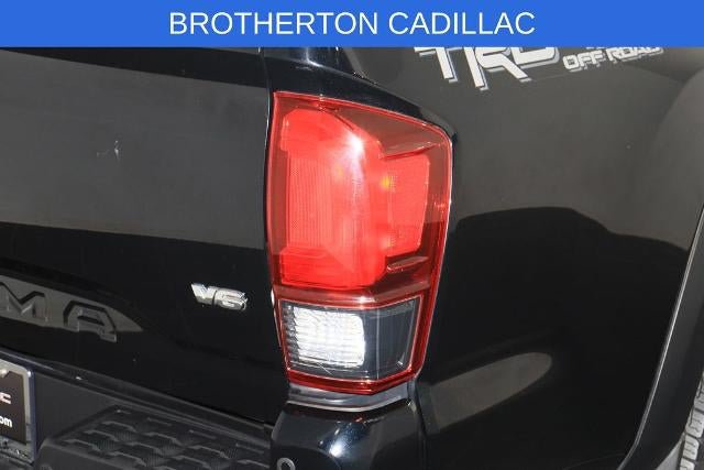 Used 2018 Toyota Tacoma TRD Off-Road w/ TRD Premium Off Road Package AWD/4WD image 14