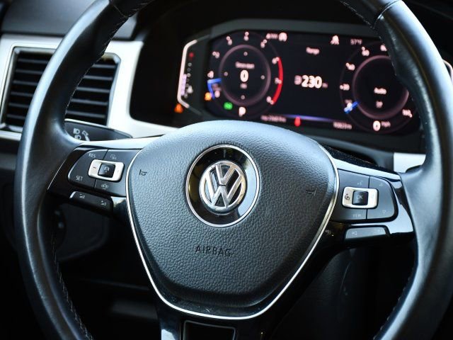Used 2019 Volkswagen Atlas SEL R-Line AWD/4WD image 22