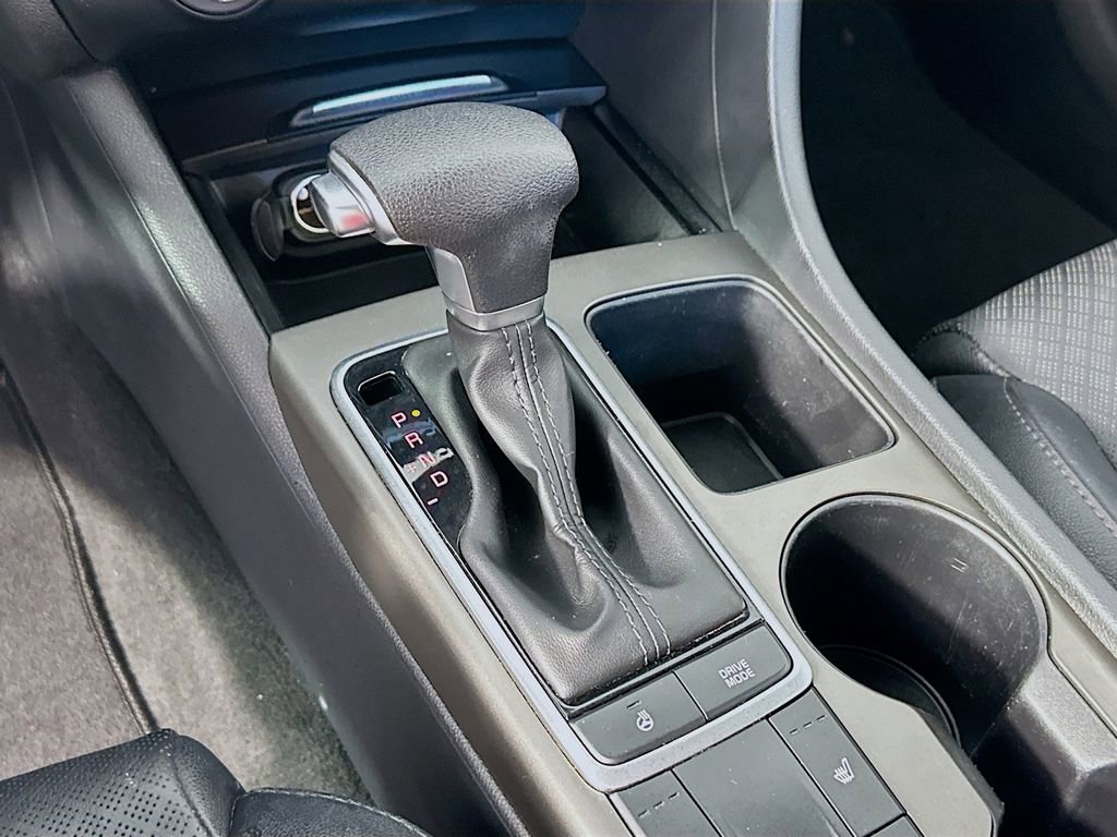 Used 2020 Kia Optima SE image 16