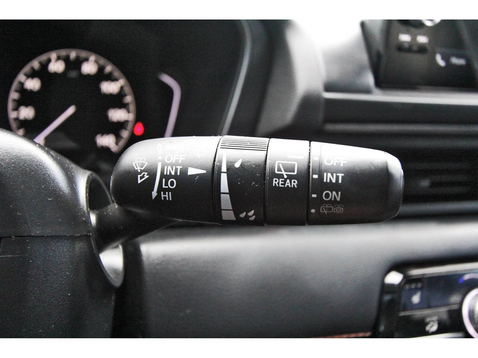 Used 2024 Honda Pilot TrailSport image 18