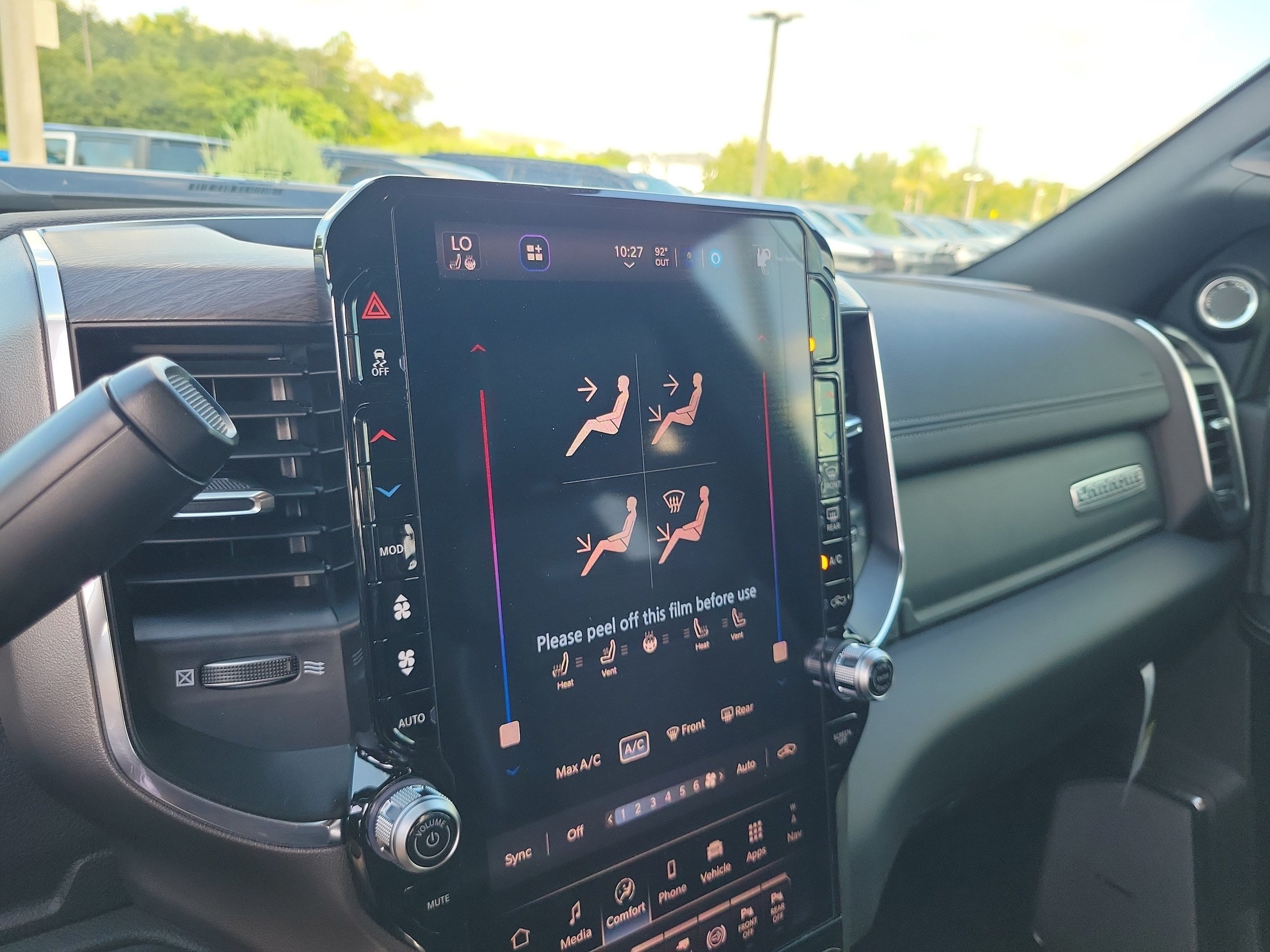 New 2027 RAM 3500 Laramie AWD/4WD image 21