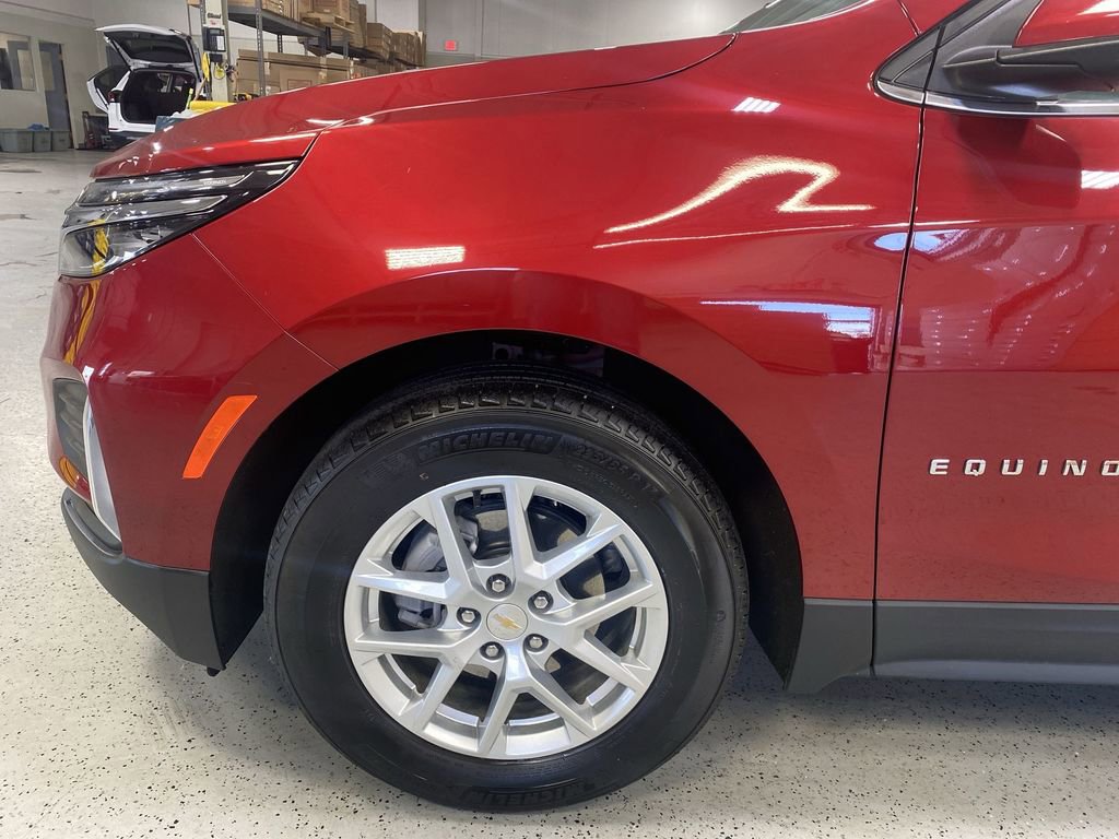 Certified 2023 Chevrolet Equinox LT FWD image 42