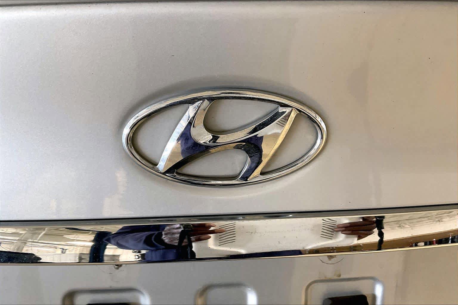 Used 2013 Hyundai Sonata GLS w/ Popular Equipment Pkg FWD image 30