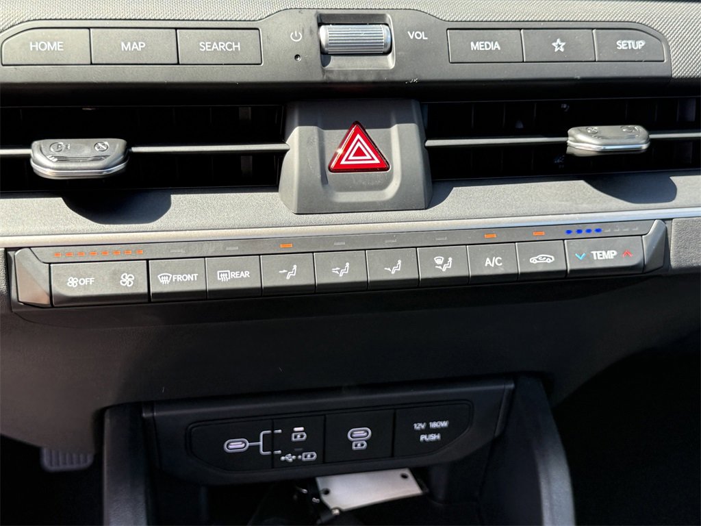 New 2025 Kia K4 LXS image 23