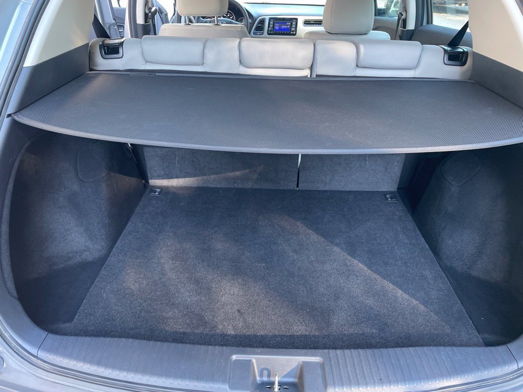 Certified 2020 Honda HR-V LX image 11