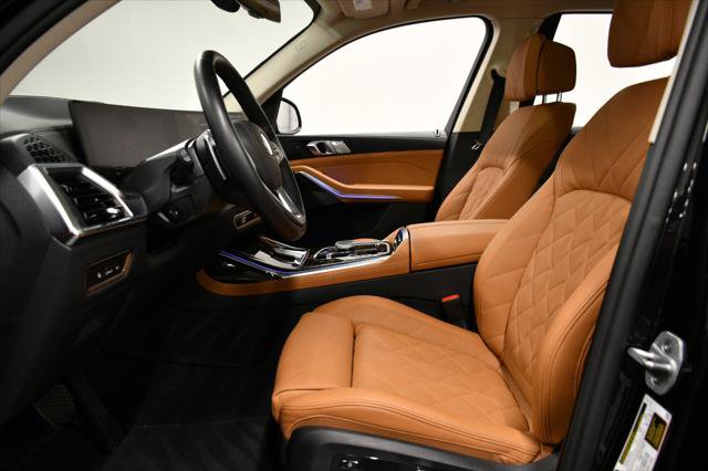 Used 2026 BMW X7 xDrive40i AWD/4WD image 27