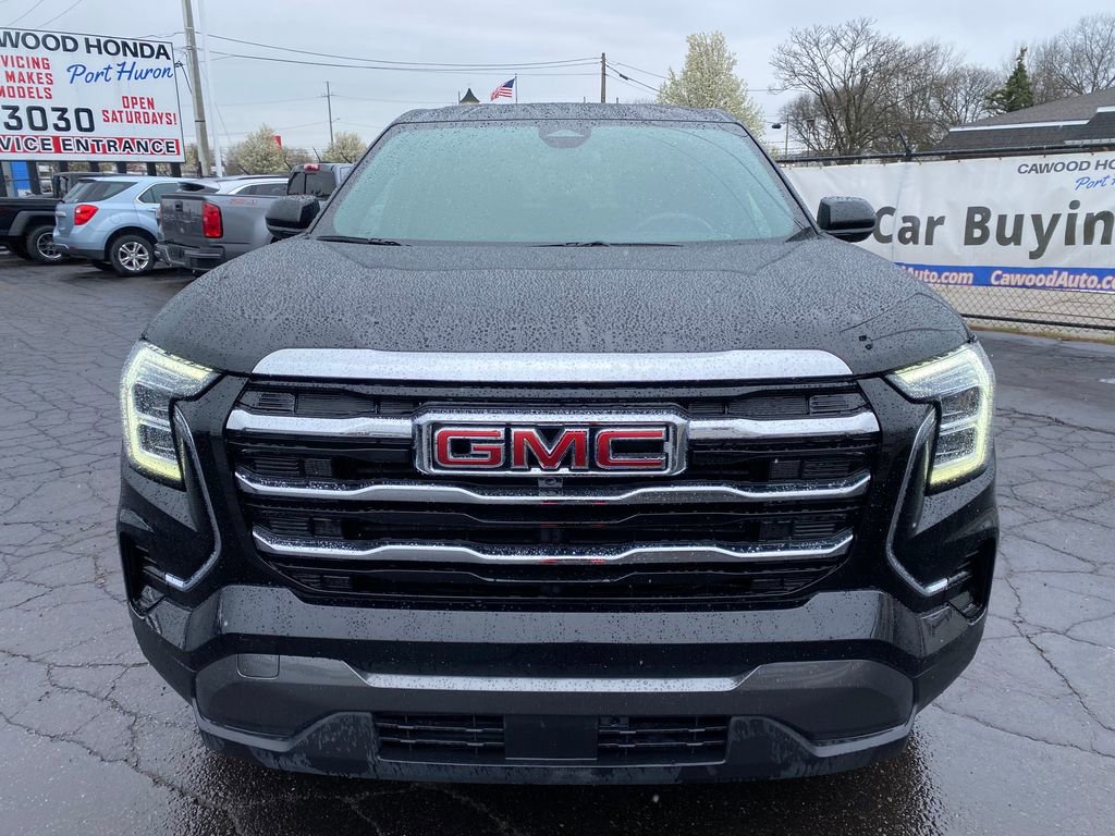 Used 2025 GMC Terrain Elevation AWD/4WD image 8