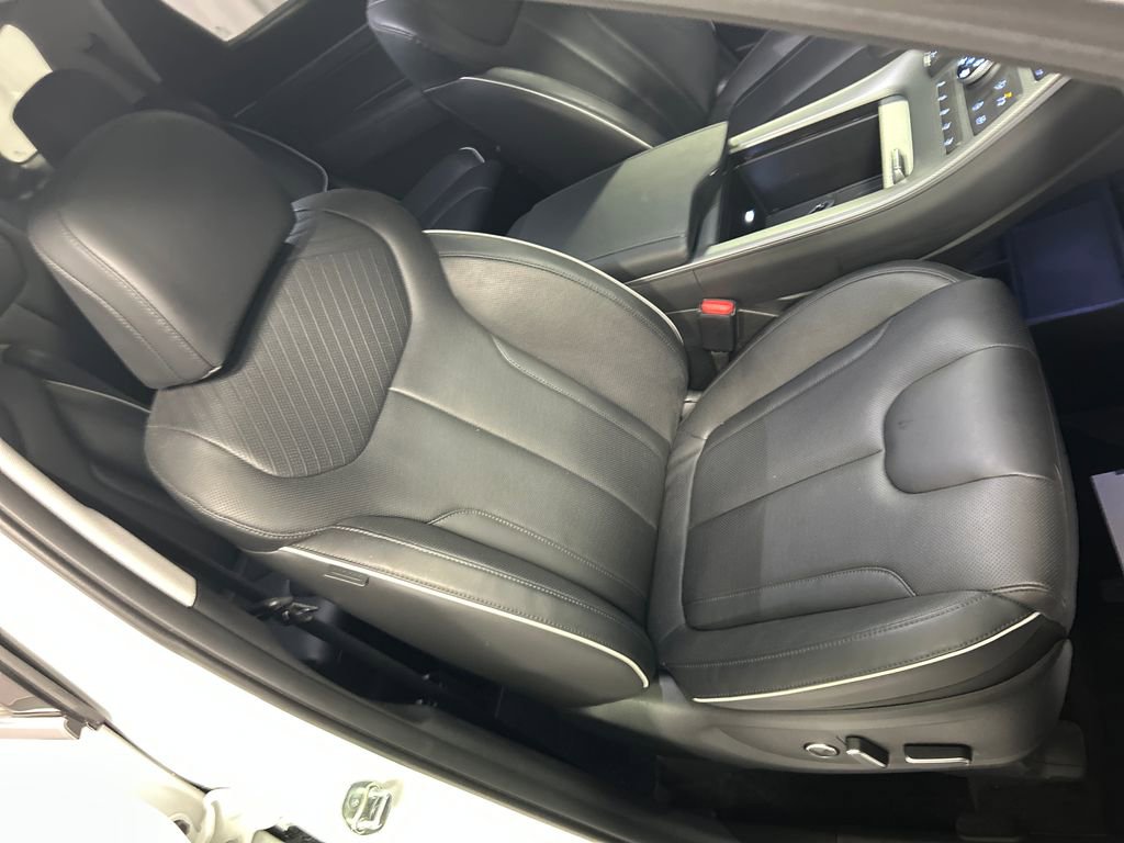 Used 2023 Hyundai Palisade SEL w/ Premium Package AWD/4WD image 25