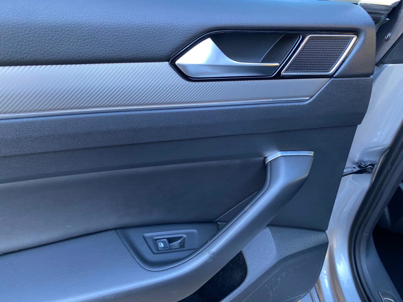 Used 2019 Volkswagen Arteon SEL image 32