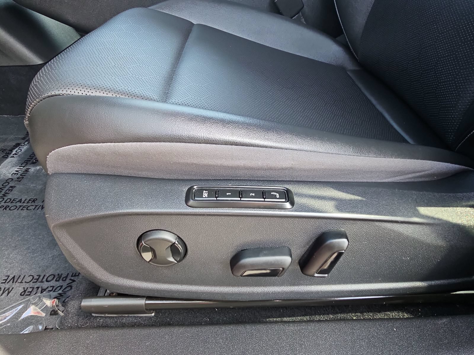 Certified 2023 Volkswagen ID.4 Pro S RWD image 28