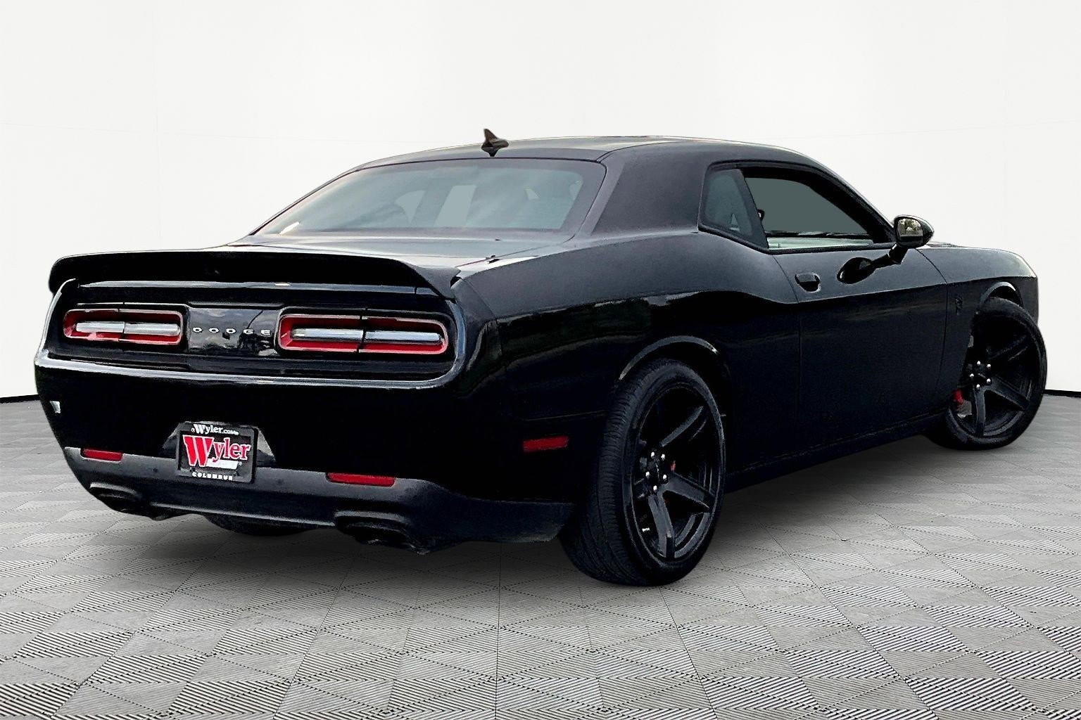 Used 2020 Dodge Challenger SRT Hellcat Redeye image 6