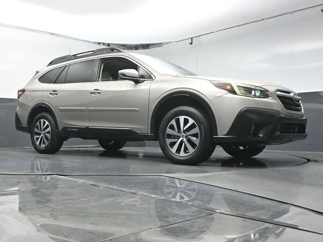 Used 2020 Subaru Outback Premium image 41