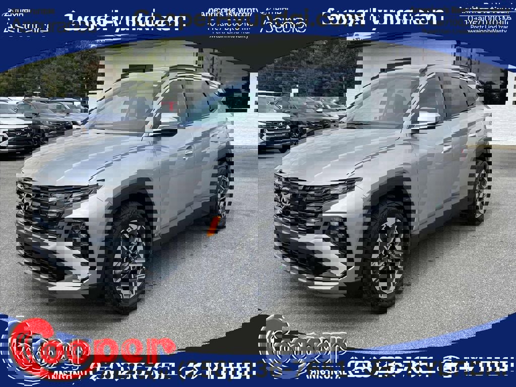 New 2026 Hyundai Tucson SEL image 1