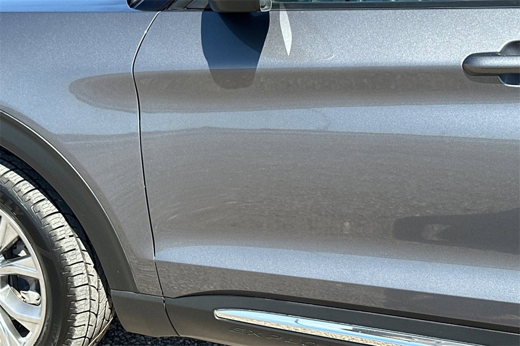 Used 2021 Ford Explorer XLT w/ Equipment Group 202A image 30