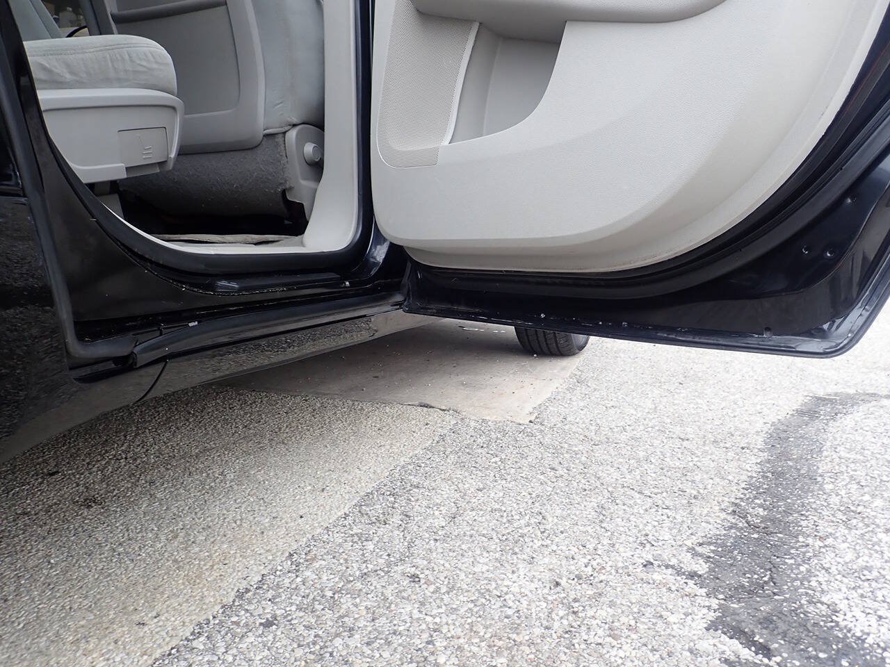 Used 2017 Buick Enclave Convenience FWD image 29