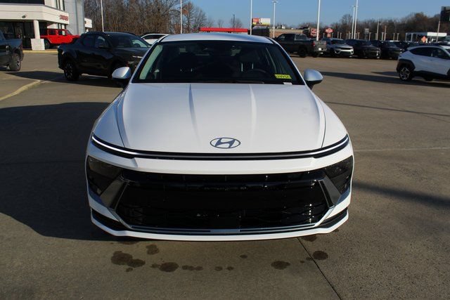 Used 2026 Hyundai Sonata SE FWD image 7