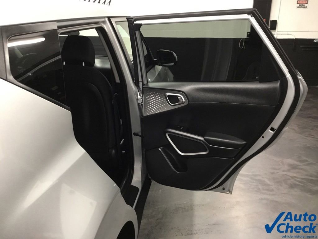 Used 2021 Kia Soul LX FWD image 31