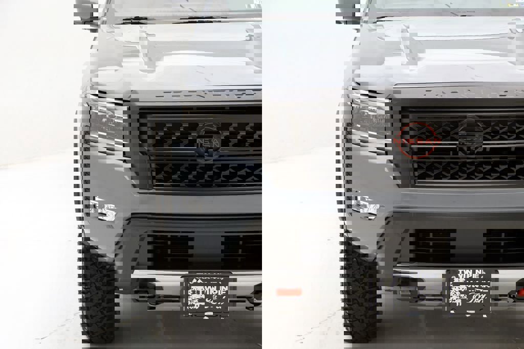 Used 2023 Nissan Frontier PRO-4X w/ Pro Convenience Package image 4