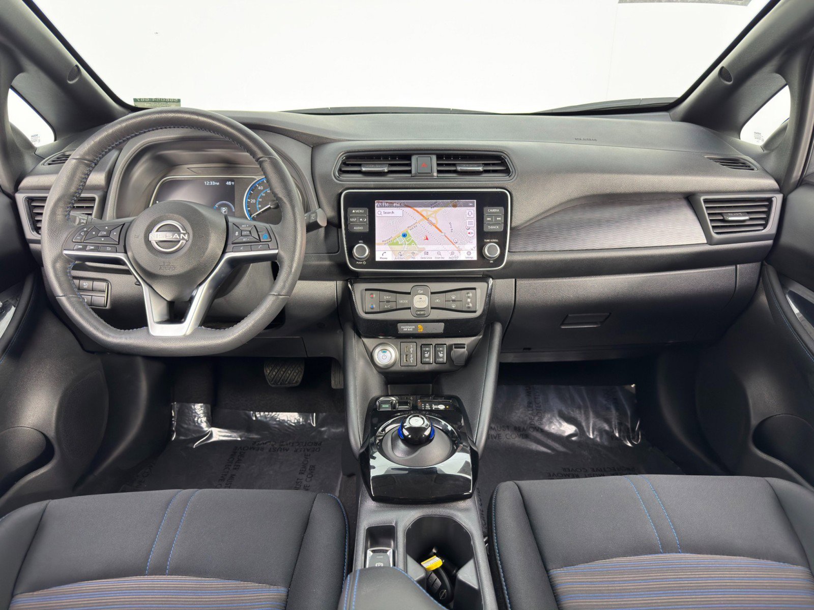 Used 2025 Nissan Leaf SV Plus image 11