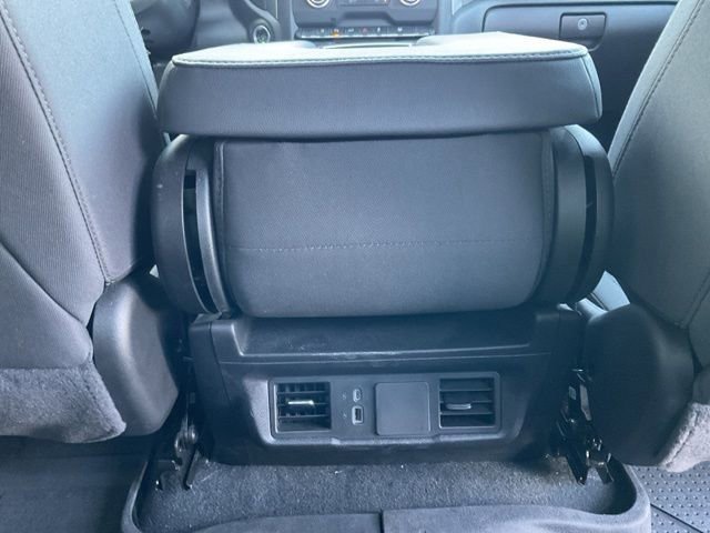 Used 2024 Chevrolet Silverado 2500 Custom w/ Custom Value Package image 20