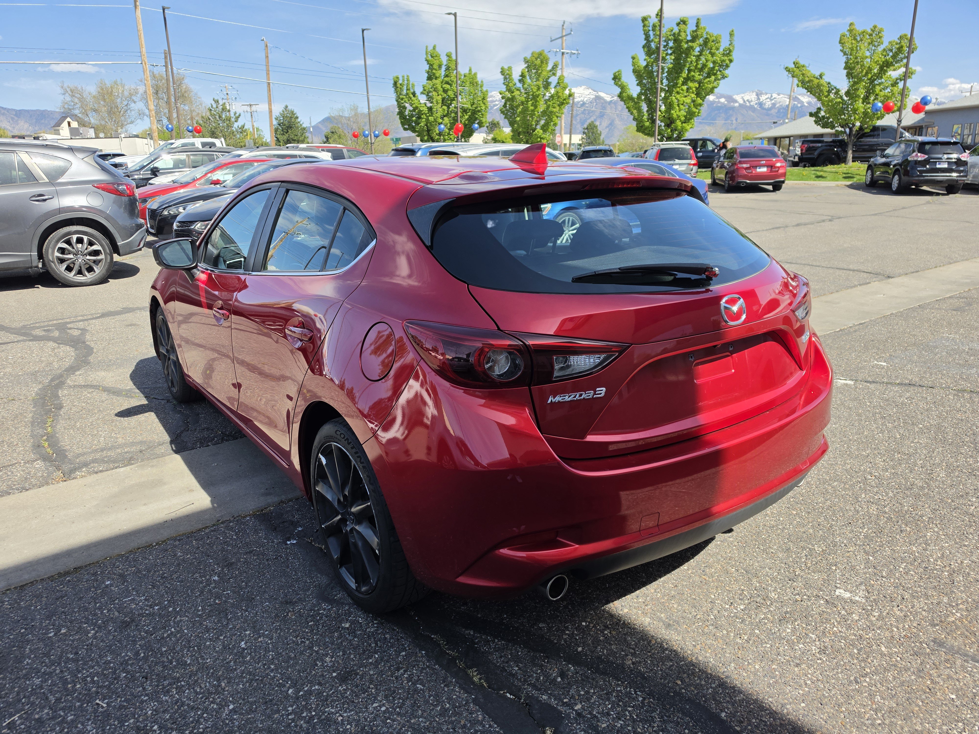 Used 2018 MAZDA MAZDA3 Grand Touring FWD image 5