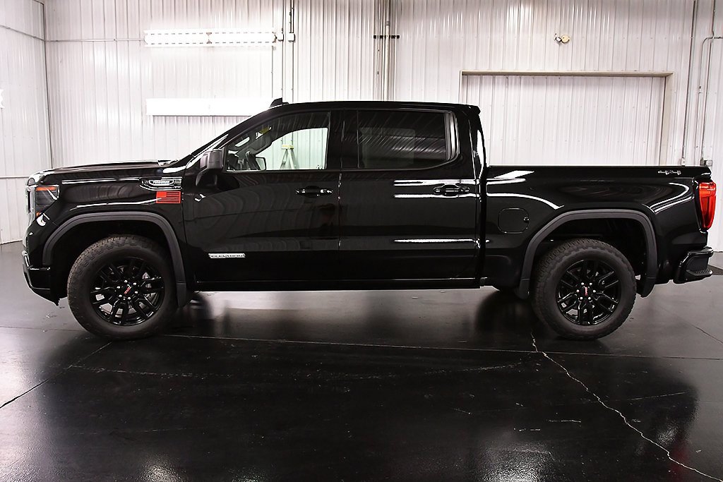 Used 2025 GMC Sierra 1500 Elevation image 4