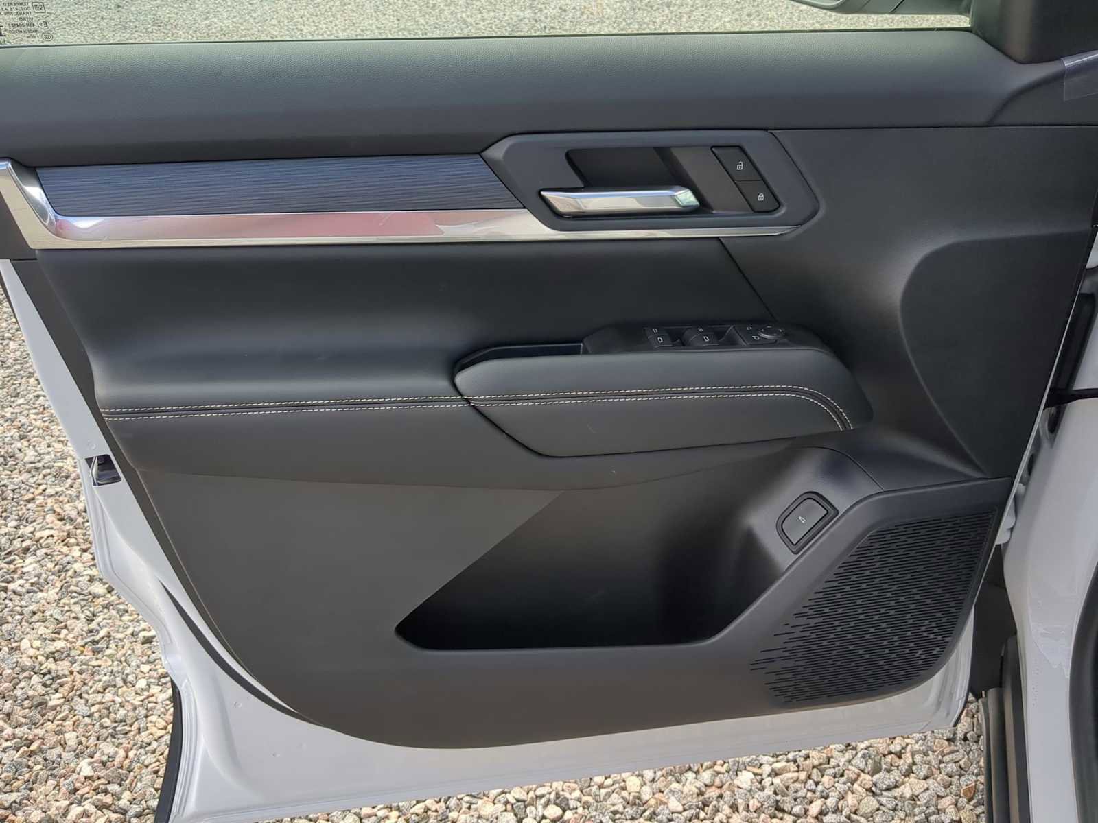New 2026 GMC Terrain Elevation w/ Elevation Premium Package image 11