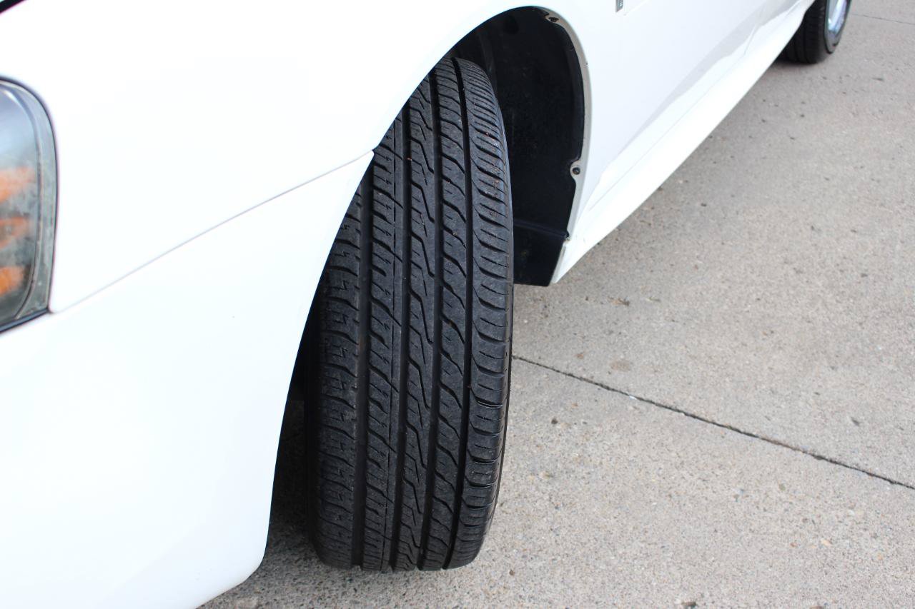 Used 2008 Pontiac Grand Prix w/ Preferred Package FWD image 39