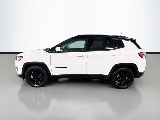 Used 2019 Jeep Compass Latitude FWD image 4