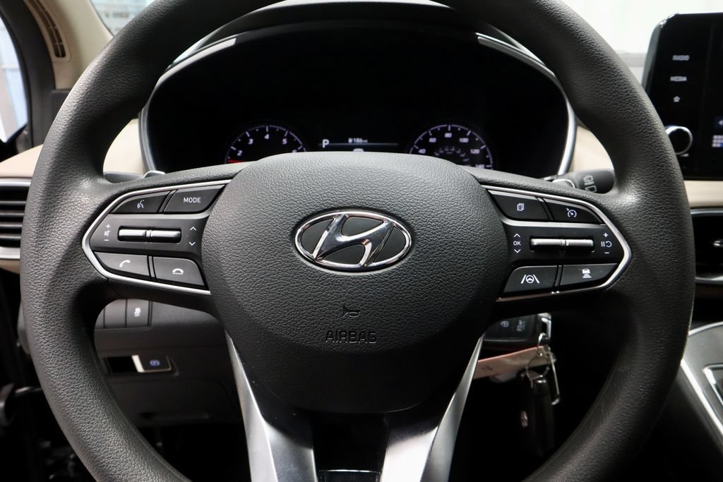 Certified 2023 Hyundai Santa Fe SE w/ Cargo Package AWD/4WD image 33