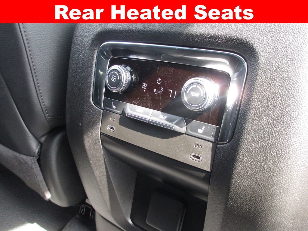 Used 2026 GMC Yukon Denali w/ Sun & Power Step Package image 29
