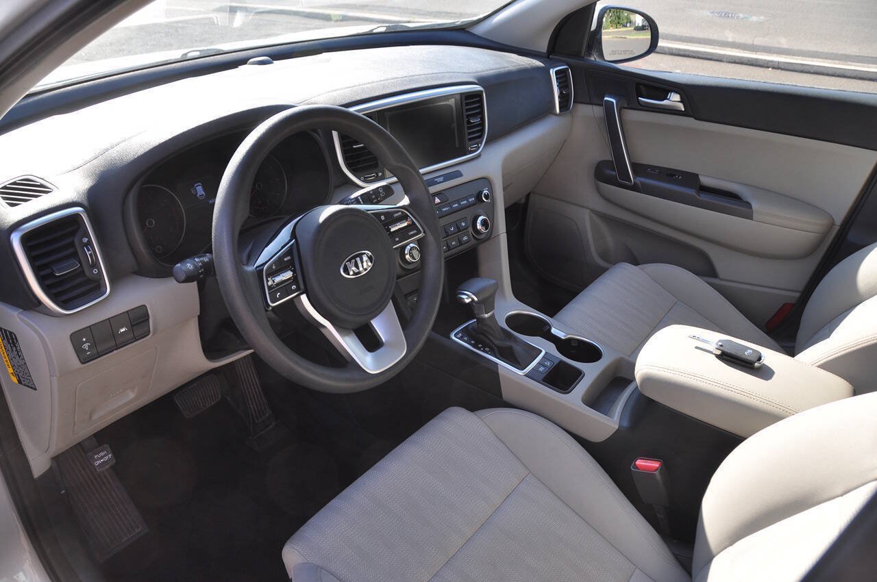 Used 2021 Kia Sportage LX FWD image 18