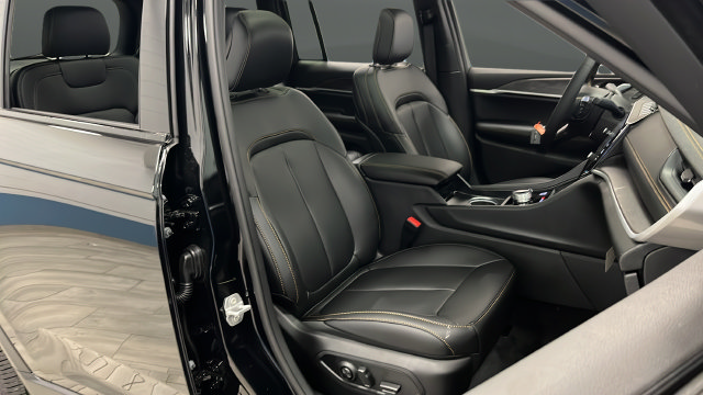 New 2026 Jeep Grand Cherokee Limited AWD/4WD image 23