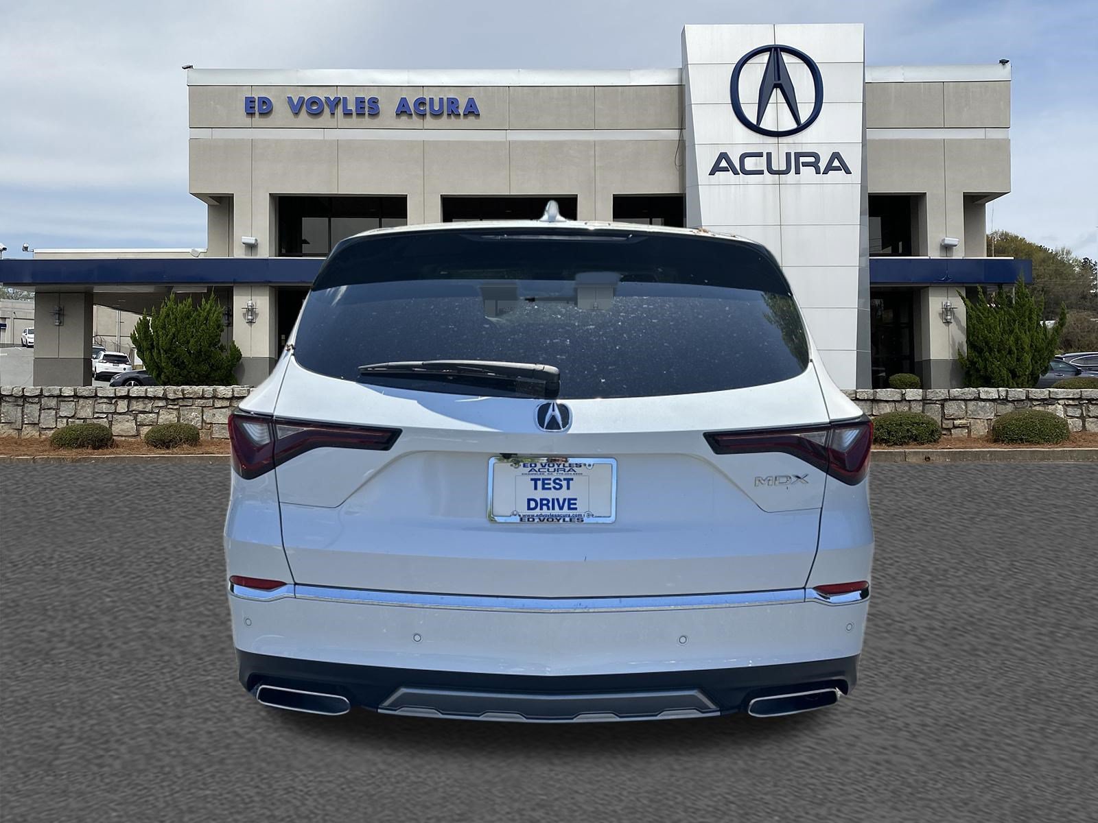 Certified 2026 Acura MDX w/ Technology Package FWD image 6