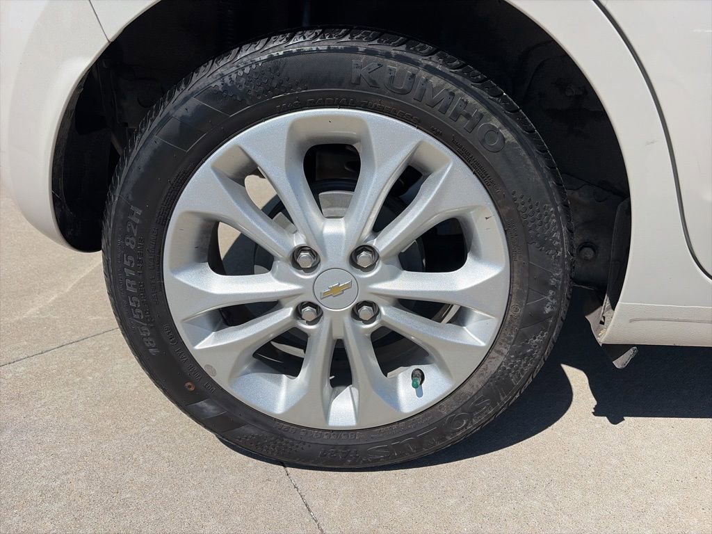 Used 2020 Chevrolet Spark LT FWD image 15