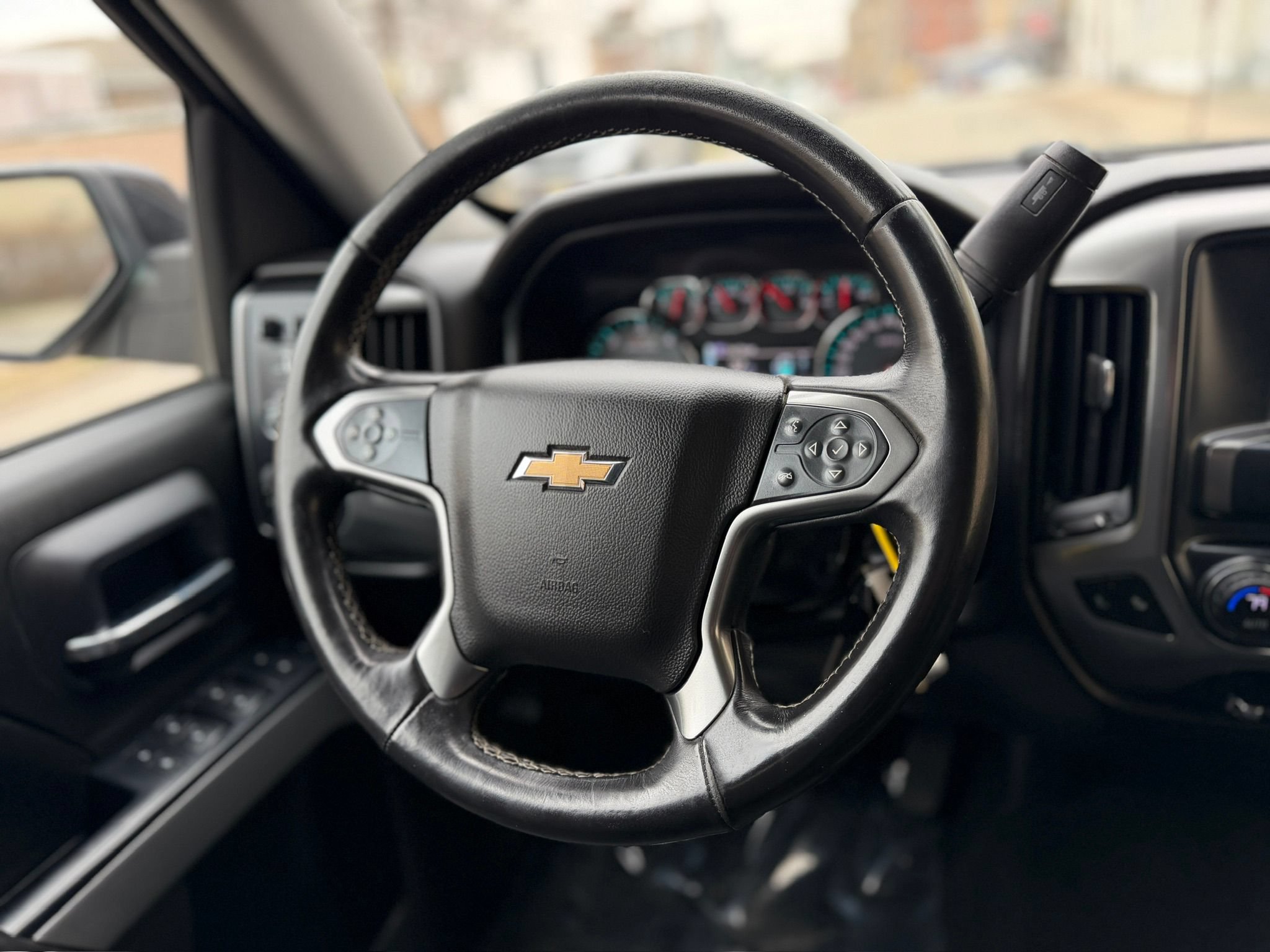 Used 2017 Chevrolet Silverado 1500 LT w/ All Star Edition AWD/4WD image 27