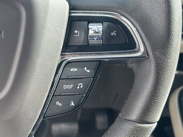 Certified 2023 Lincoln Nautilus FWD w/ Premium Package image 24