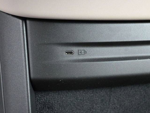 New 2026 Volvo EX90 Plus image 25