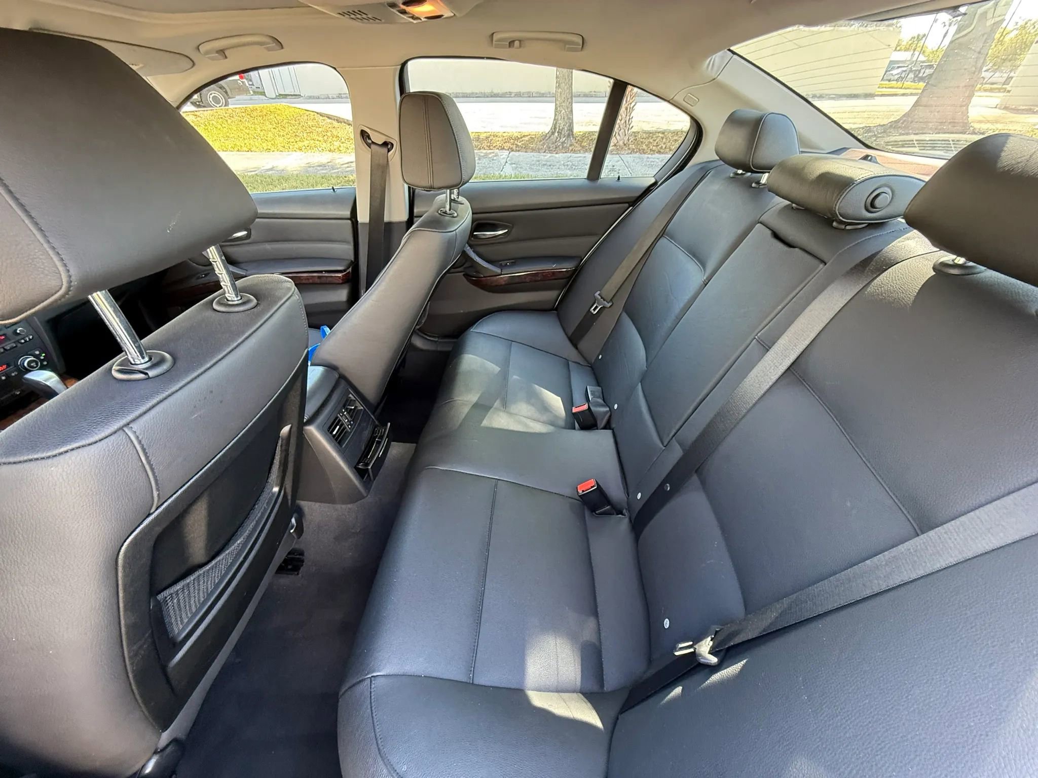 Used 2008 BMW 335xi 335xi Sedan 4D w/ Premium Pkg image 9