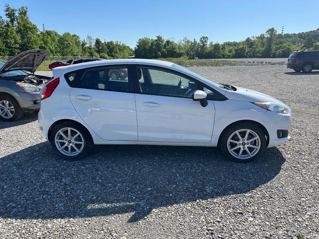Used 2019 Ford Fiesta SE w/ Equipment Group 201A FWD image 2
