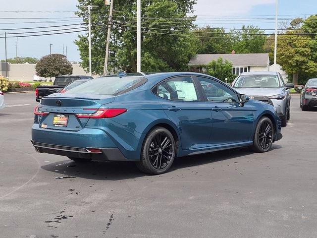 New 2026 Toyota Camry SE FWD image 3
