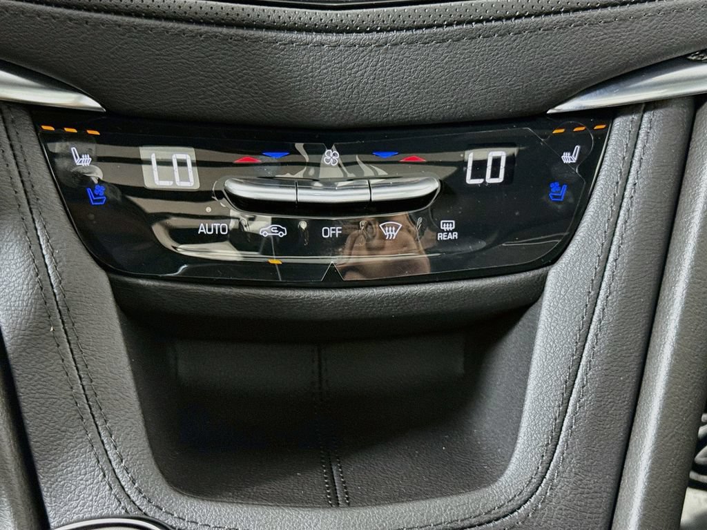 New 2026 Cadillac XT5 Sportv AWD/4WD image 16